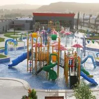 Amaaria Aquapark resort Villas & Chalet, viešbutis Rijade
