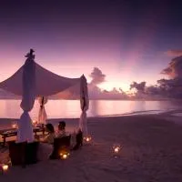Nala Veli Beach & Spa, готель у місті Укулхгас