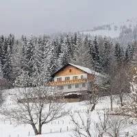 Ferienwohnung Greim, hotel u gradu 'Sankt Peter am Kammersberg'