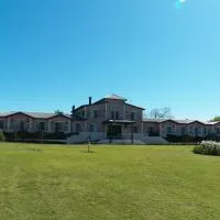 Hotel Hostal del Espinillo, готель у місті Dolores