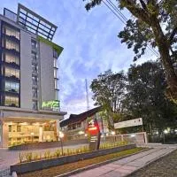 Whiz Prime Hotel Khatib Sulaiman Padang, hotel din Padang