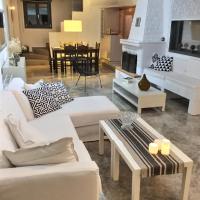 Villa Calm House