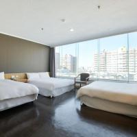 Back Home Hotel, hotel in Chiayi City