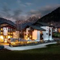 Hotel Castel Pietra – hotel w mieście Fiera di Primiero