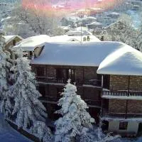 Guesthouse Alexandra, viešbutis mieste Eptalofosas