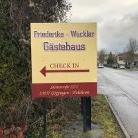 Friederike Wackler Gästehaus、ゲッピンゲンのホテル