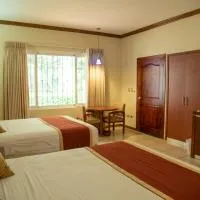 Pato Canales Hotel & Resort, hotel v mestu San Luis