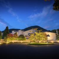 Iizaka Onsen Surikamitei Ohtori, hotelli kohteessa Fukushima alueella Iizaka Onsen