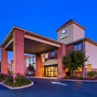 Best Western Denton Inn، فندق في Denton