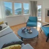 Fontana Hotel & Gastronomy، فندق في بودفا