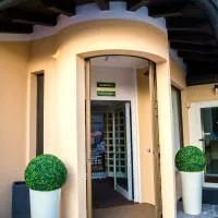 Hotel Lonatino, hotel en Lonato del Garda