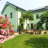 Vila Evička, hotel v Sobotce
