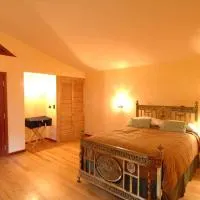 YAN KEE WAY LODGE BUNGALOW, хотел в Пуерто Варас