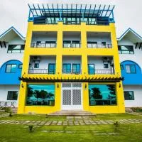 after hill Greenhouse Resort, khách sạn ở Wenquan