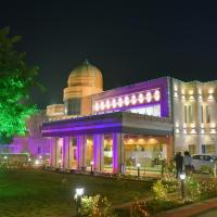 The River Front Resort, hotel in zona Chitrakoot Airport - CWK, Sītāpur Mūāfi