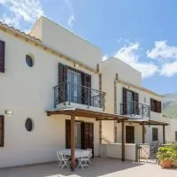Appartamenti Karma vacanze, hotel en Castelluzzo