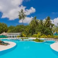 Equator Village Maldives, hotel in Gan
