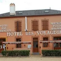 Gites des Voyageurs - Cronat, hotelli kohteessa Cronat