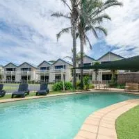 Boathouse Resort Studios and Suites, hotel v destinaci Blairgowrie
