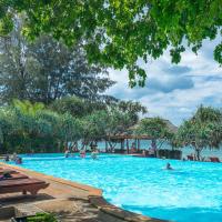 Lanta Miami Resort - SHA Extra Plus، فندق في Klong Nin Beach، كو لانتا