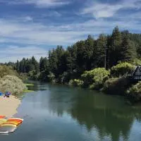 Inn on the Russian River، فندق في Monte Rio