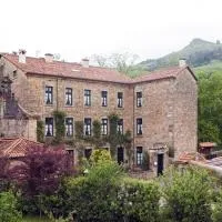 Hotel Casona El Arral, hotelli Liérganesissa