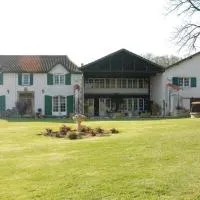 Domaine Sainte Barthe, entre Marciac et Nogaro – hotel w mieście Aignan
