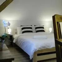 Zacisze Kalwy, hotel i Kalwy