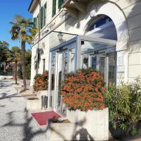 Hotel Dogana, hotel en Lugana di Sirmione, Sirmione