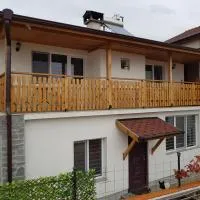 Guest house Grahlyov، فندق في ساباريفا بانيا