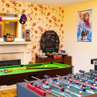 Carnately Lodge, hotel in Ballycastle