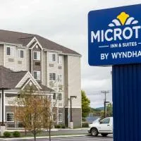 Microtel Inn & Suites by Wyndham Altoona、アルトゥーナのホテル