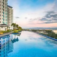 C Suites at Mactan Newtown, hotel di Mactan