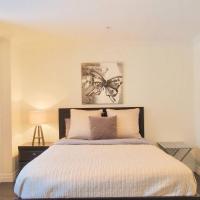 The Butterly 1 Bedroom Apartment nearby Montmorency Falls by Belzile Nicolas, hotel in Boischâtel