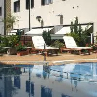 Hotel & Spa Real Jaca، فندق في جاكا