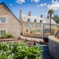 The Old Farm of Amfreville Chambre d' Hotes & Table d' Hotes, hotell i Amfreville