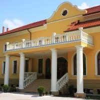 Hotel *** Plauter Kúria, hotel v mestu Veľký Meder