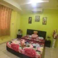 KK Liyana Homestay، فندق في Kampong Bendolan