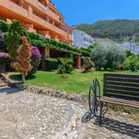 Apartamentos Sierra Tejeda, hotel a Alcaucín