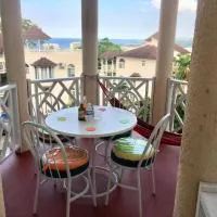 #D1 castle STUDIO WIFI KING bed Ocho Rios Jamaica، فندق في أوتشو ريوس