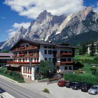Hotel Albergo Dolomiti, hotel u gradu 'San Vito di Cadore'
