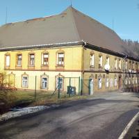 Penzion SKLAŘSKÁ HOSPODA, hotel v destinaci Chřibská