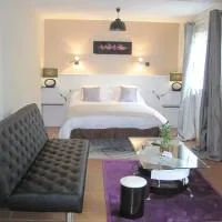 Hotel Restaurant Rive Gauche: Bessines-sur-Gartempe şehrinde bir otel