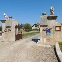 Batilly-en-Puisaye में, होटल Chambres d'hôtes La Colinière