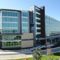 The Grand Winnipeg Airport Hotel by Lakeview, hotel in zona Aeroporto Internazionale di Winnipeg-James Armstrong Richardson - YWG, Winnipeg