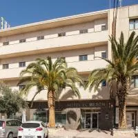 Hotel El Mesón、トリホスのホテル