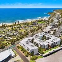 Element on Coolum Beachfront Sunshine Coast, hotel di Coolum Beach