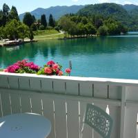 B&B Pletna a Double Lake-View Room, Bled Lake, Bled, hótel á þessu svæði