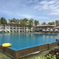 Century Langkasuka Resort Langkawi, hotel poblíž Letiště Langkawi - LGK, Pantai Cenang
