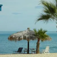 #53 Bungalow Seaside Hotel & Victors RV Park, hotelli kohteessa San Felipe